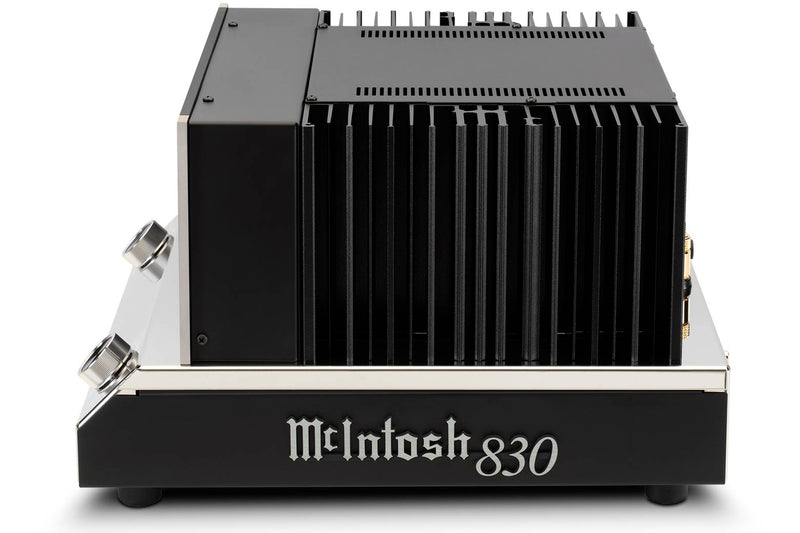 McIntosh - MC830 1-Channel Solid State Amplifier