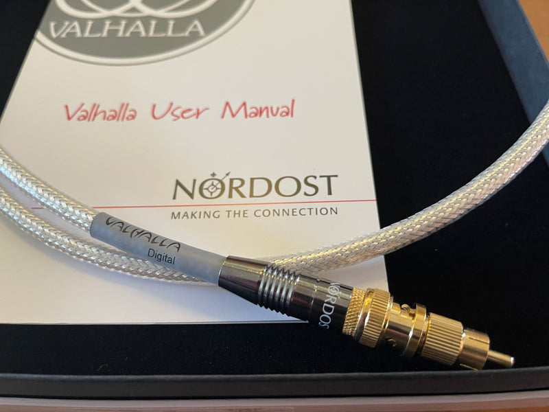 Nordost - Câble coaxial numérique Valhalla - BNC vers BNC avec adaptateurs RCA - 1 mètre