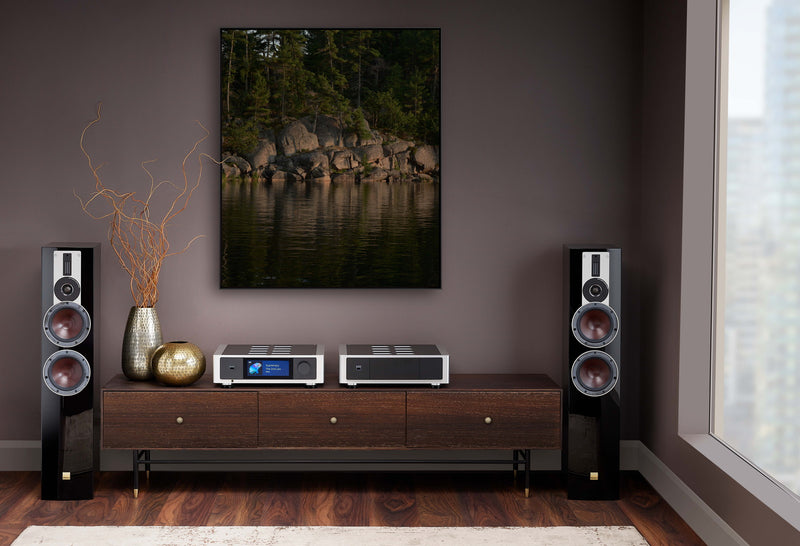 NAD - M33 BluOS Streaming DAC Amplifier